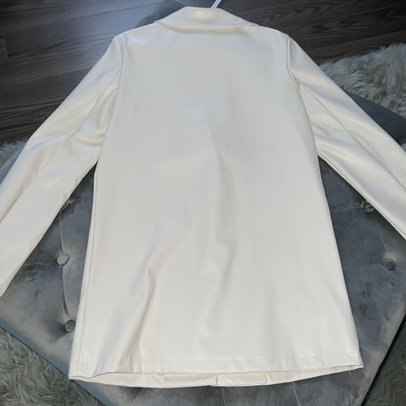 Oversized blazer dress - Picture 3 of 3